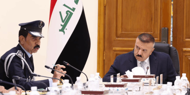 الداخلية تعلن موعد العمل برصد الغرامات بتقاطعات بغداد عبر “الإشارات الذكية”