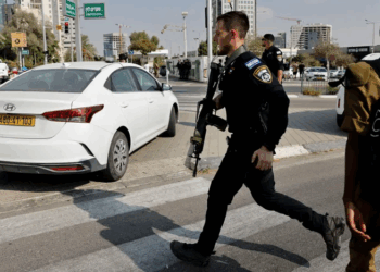 إسرائيل تعتقل متهما بالتجسس لإيران
