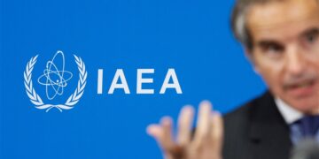 الوكالة الذرية تديــــن ايران لــ”عدم الامتثال” بألتزاماتها النووية وتطلب إجابات فورية
