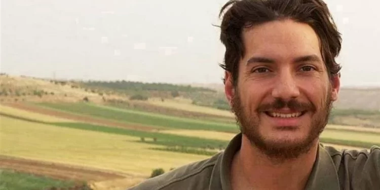 مساعد الأسد يكشف تفاصيل صادمة حول اختفاء صحافي أمريكي