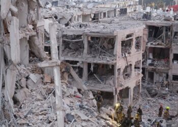 إيران.. “لن نتفاوض” وإسرائيل ستصبح غيـــر صالحة للسكن