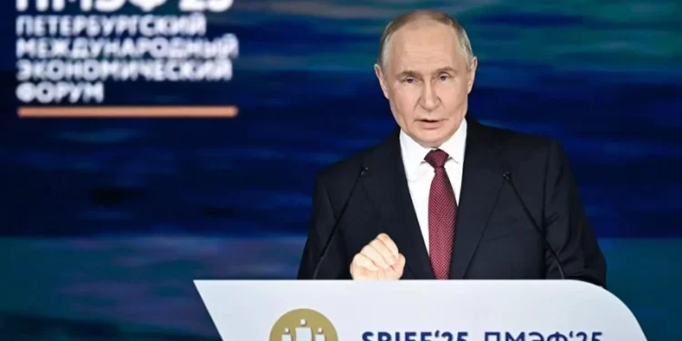 بوتين.. العالم يتجه نحو حرب عالمية ثالثة