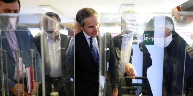 رافاييل غروسي يدعو إيران لاســـتئناف عمليات التفتيش