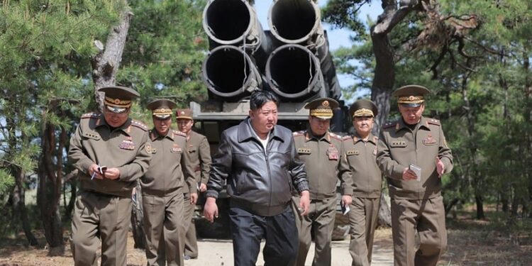 كوريا الشمالية.. هل تُعيد حساباتها بعد الضربات الأمريكية على إيران؟