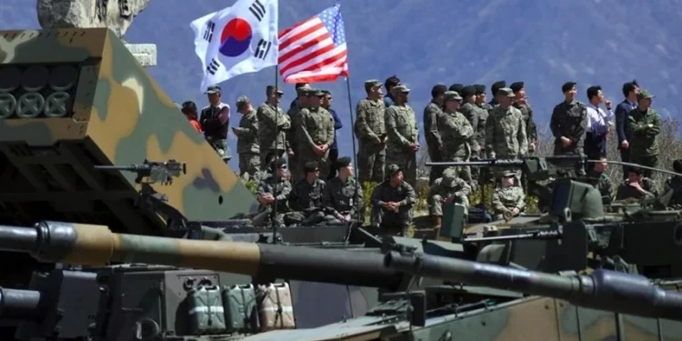 انسحاب القوات الأمريكية من كوريا يهدد بسيناريوهات خطيرة