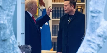 ترامب يهدد ماسك بـ”عواقب وخيمة”