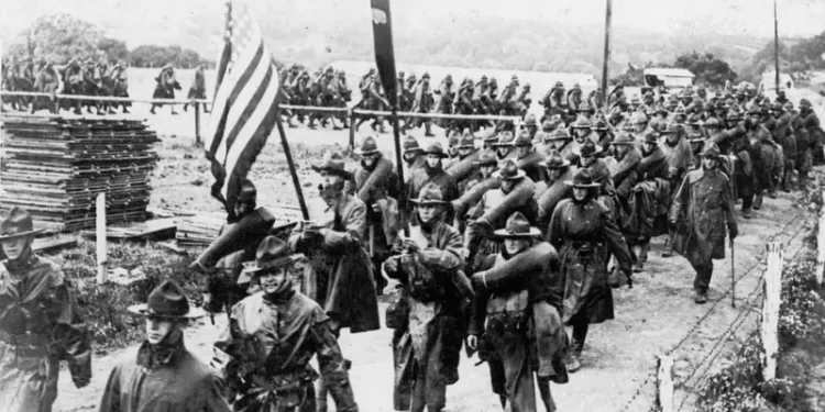 أميركا تزيد من حجم جيشها,,, بسبب مكسيكي عبر الحدود