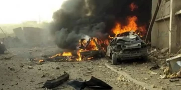 باكستان تتهـــــم الهند بتدبير هجوم انتحاري خلف 13 قتيلا