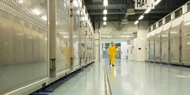 الوكالة الذرية تطلب الكشف على مخزون اليورانيوم المخصب داخل إيران