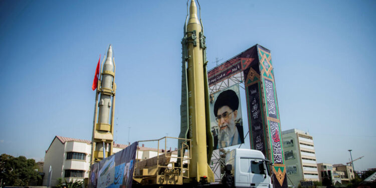 صواريخ “سجيل” الإيرانية,,, استخدمت لأول مرة ضد إسرائيل