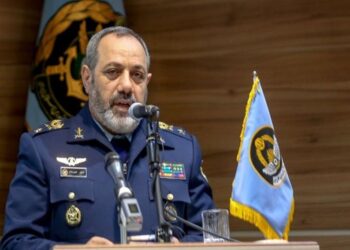 ايران تؤكد “جاهزيتها للمواجهة”,,, قواعد أمريكا بالمنطقة تحت النيران