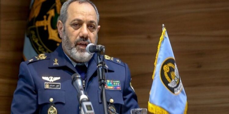 ايران تؤكد “جاهزيتها للمواجهة”,,, قواعد أمريكا بالمنطقة تحت النيران