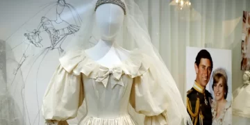 كاليفورنيا تستضيف أكبر مزاد لمقتنيات الأميرة الراحلة ديانا