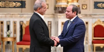 العلاقات المصرية الإيرانية,,, من مصاهرة بين عائلتين حاكمتين إلى اتهامات متبادلة ثم مساع دبلوماسية للتقارب