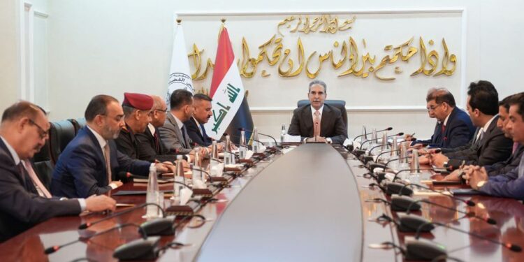 مجلس القضاء الأعلى يعقد اجتماعًا موسعًا مع الأجهزة الأمنية والإعلامية لمناقشة التطورات الإقليمية