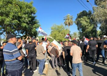 انطلاق مسيرة شعبية في بغداد تنديــــدا بالعدوان على إيران