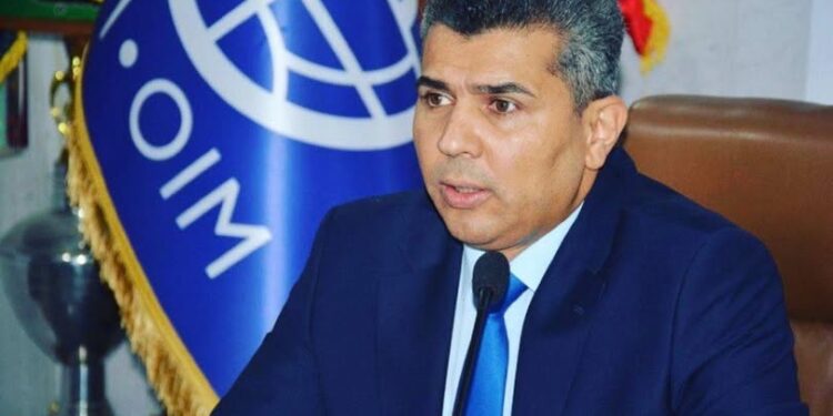 حين تُحاصر الحقيقة قراءة إنسانية في كتاب “حروب المعرفة” لبيتر دوهرتي