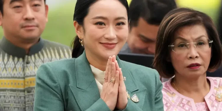 تايلندا.. المحكمة الدستورية تعلق مهام رئيسة الوزراء وتفتح تحقيقا حول سلوكها