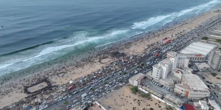 مهرجان البلدة… هدية حضرمية لنسيان هم الحرب