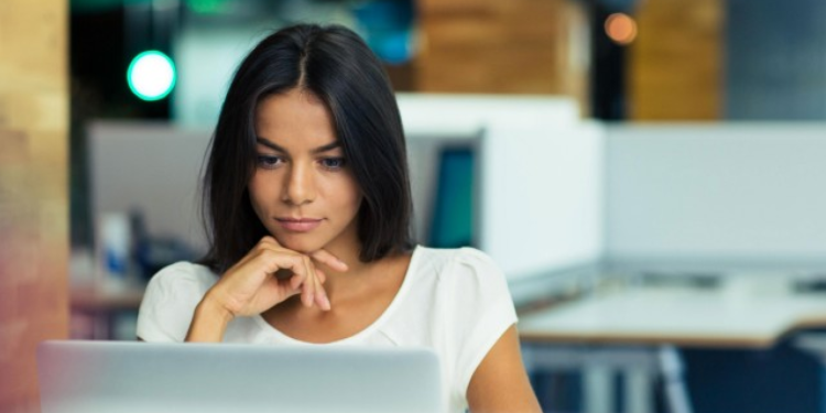 تشات جي بي تي متحيــــز ضد المرأة