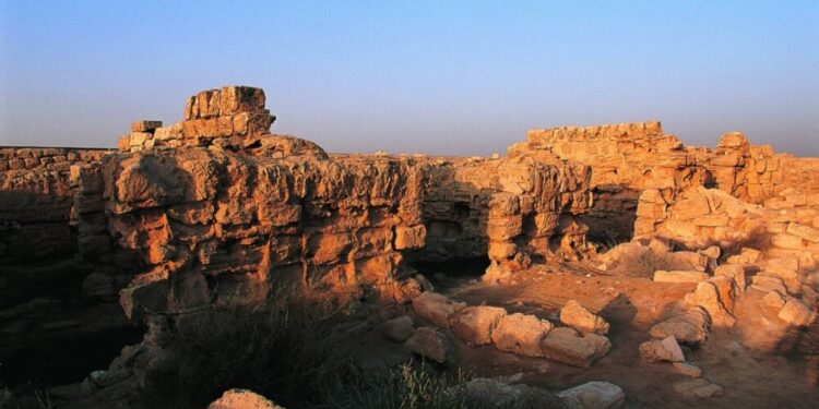 دير أبو مينا… هنا حج المسيحيون ذات يوم