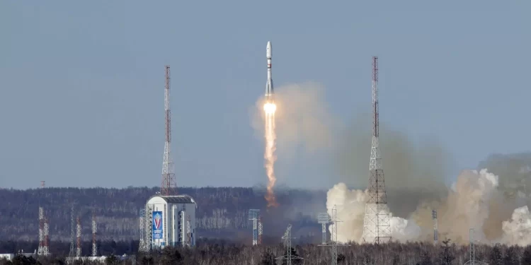 إطلاق قمر صناعي إيراني على متن صاروخ روسي