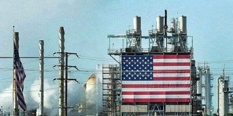 استقرار أسعار النفط و زيادة مفاجئة في المخزون الأميركي