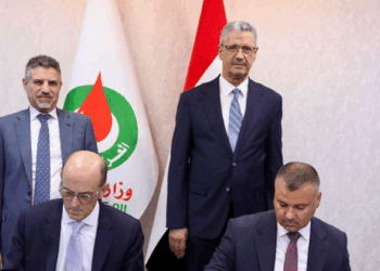 العراق يوقّع اتفاق مبادئ مع شركة HKN الأمريكية لتطوير حقل حمرين النفطي