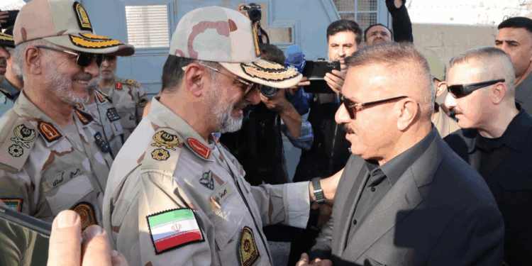 الداخلية.. تنسيق رفيع مع إيران لتأمين منفذ زرباطية خلال زيارة الأربعين