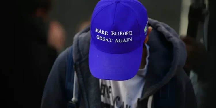 شعار جديد يعلو في فرنسا,,, لنجعل أوروبا عظيمة مُجدّداً