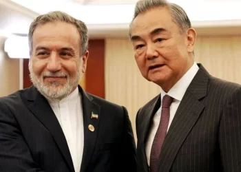 إيران والصين تناقشــــان التعاون العسكري المحتمل