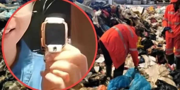 الصين.. إجبار عاملين على “نبش نفايات” بحثاً عن ساعة