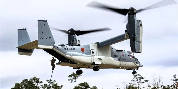 اليابان تواصل التحشيد العسكري مع تصاعد التوترات