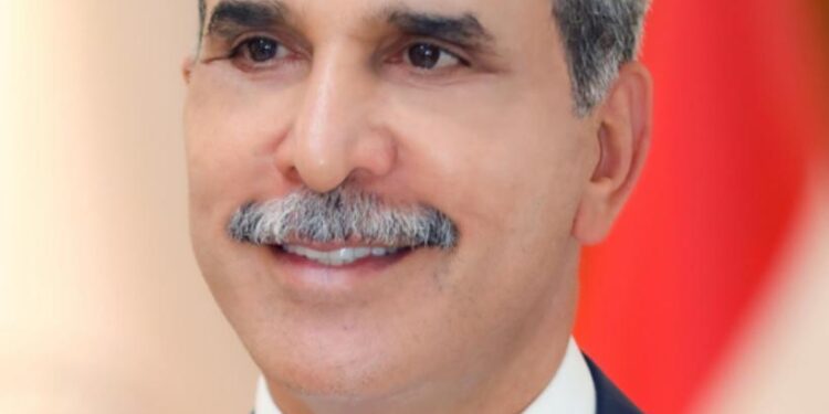 أمواج خور عبد الله بين قرارين متناقضين