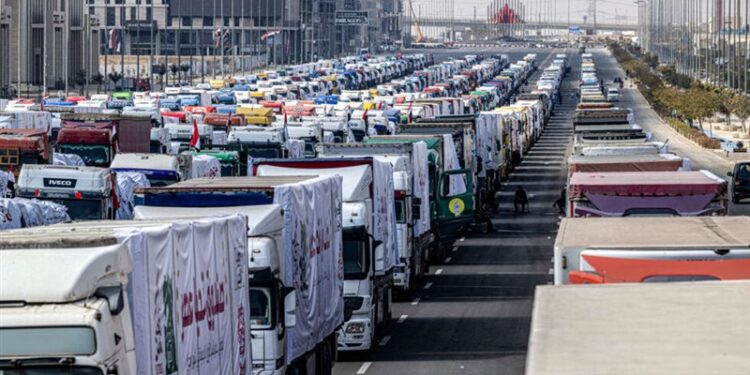 الأونروا.. غزة تحتاج إلى 500 شاحنة مساعدات يوميا