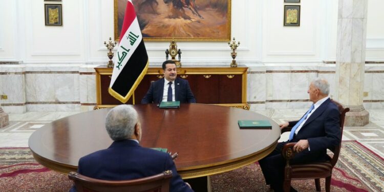 الرئاسات الثلاث تنـــاقش الأوضاع الإقليمية والانتخابات واتفاقية خور عبد الله