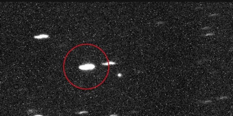 باحثون في هارفارد يحذرون من هجوم فضائي محتمل على الأرض