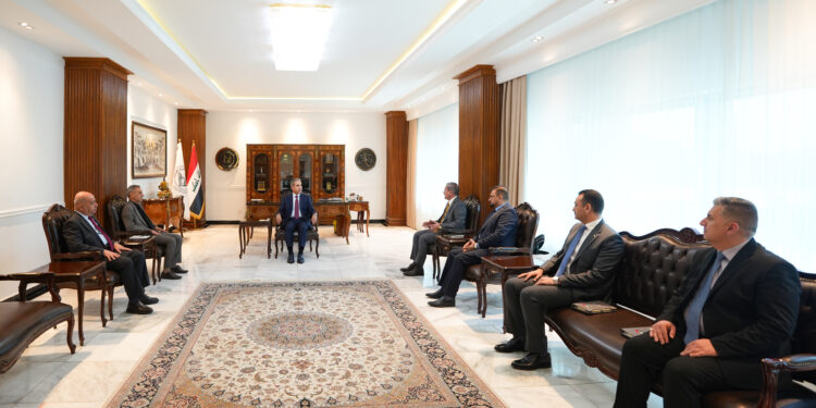 مجلس القضاء الأعلى يستضيف اجتماعاً موسعاً لبحث استعدادات الانتخابات المقبلة ومكافحة المال السياسي