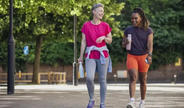 دراسة حديثة تكشف عن معدل جديد للمشي اليومي,,. يقلل خطر إصابتك بالأمراض