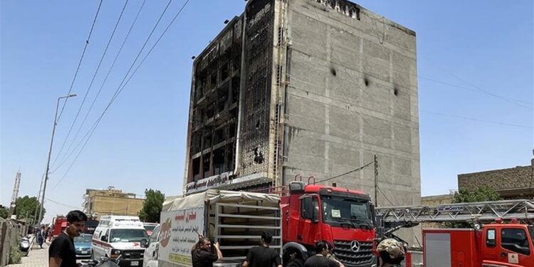 فاجعة الكوت تطيــــح بمدير دفاع مدني واسط و6 متهمين في المديرية والبلدية