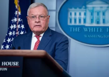 مبعوث ترامب يصل إلى كييف لبحث “العقوبات على روسيا”