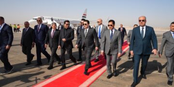 السوداني يفتتح مطار الموصل الدولي
