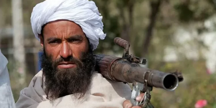 من أفغانستان إلى إيران: هل تنجح التدخلات العسكرية الأمريكية؟