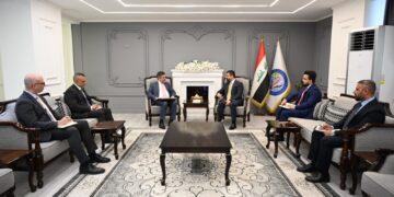 وزير العدل يلتقي مع القائم بأعمال السفارة الأميركية