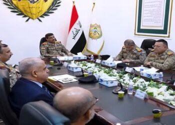 رئيس أركان الجيش يلتقي اللجنة التابعة الى مجلس الوزراء لتنفيذ استراتيجية إصلاح القطاع الأمني