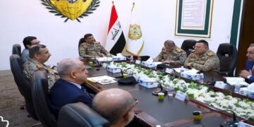 رئيس أركان الجيش يلتقي اللجنة التابعة الى مجلس الوزراء لتنفيذ استراتيجية إصلاح القطاع الأمني