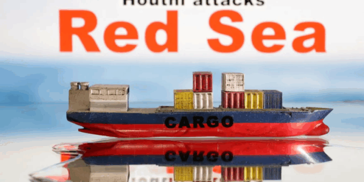 قتيلان ومصابان في هجوم على سفينة يونانية قبالة سواحل اليمن