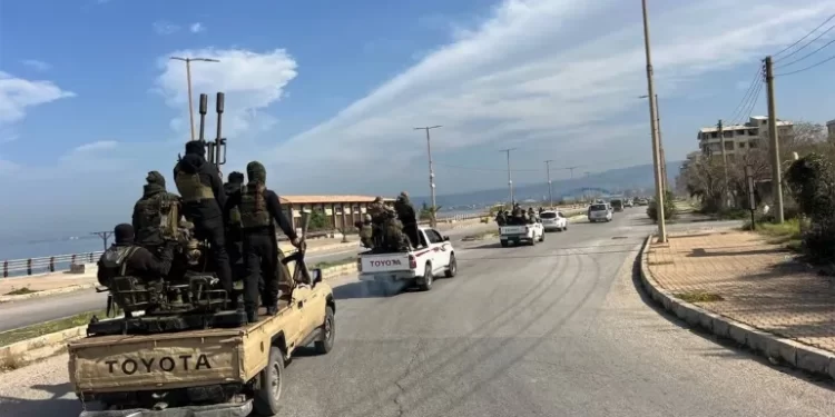 الشرع يتسلم التقرير النهائي بشأن أحداث الساحل السوري