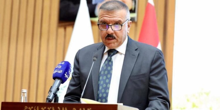 الشمري في يوم الجريح العراقي.. تضحيات الجرحى أوسمة فخر وحقوقهم في صدارة أولويات الوزارة