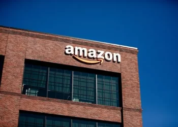 أمازون تدرس تعظيــــم استثماراتها في أنثروبيك بسان فرانسيسكو